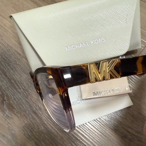 MICHAEL KORS Eyeglasses 3911 51-16 140 Tortoise Frames - Picture 4 of 6